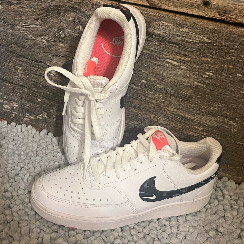 Nike Court Vision